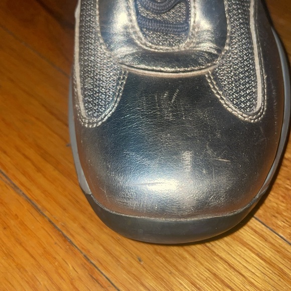 Prada gold sneakers - Picture 5 of 17